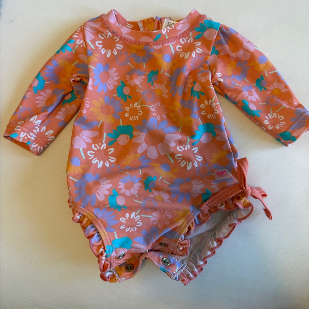 BABY GIRLS CORAL FLORAL LONG SLEEVE ONE PIECE RASH GUARD SIZE 0-3MO